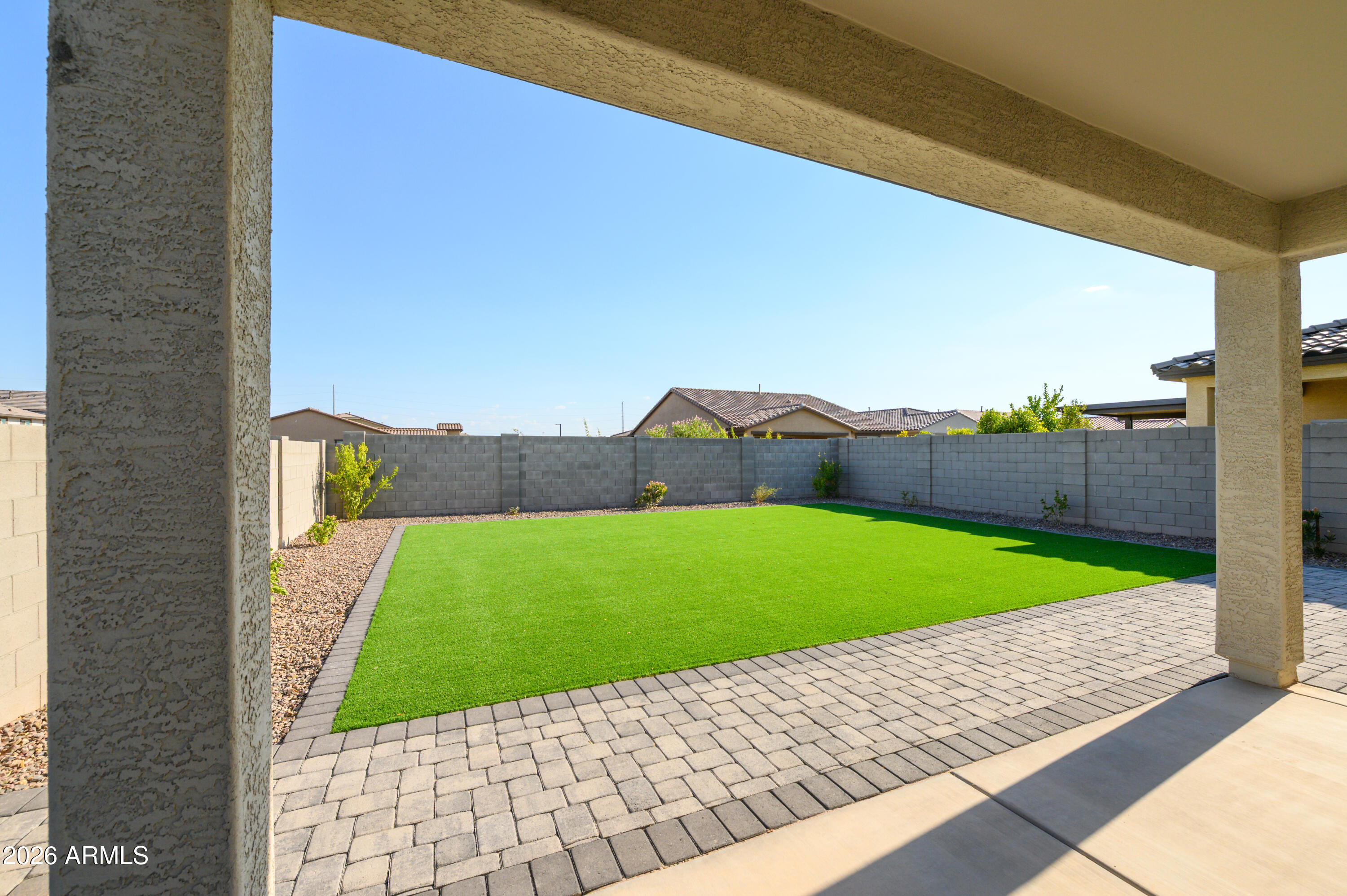 17263 W CORRINE Drive