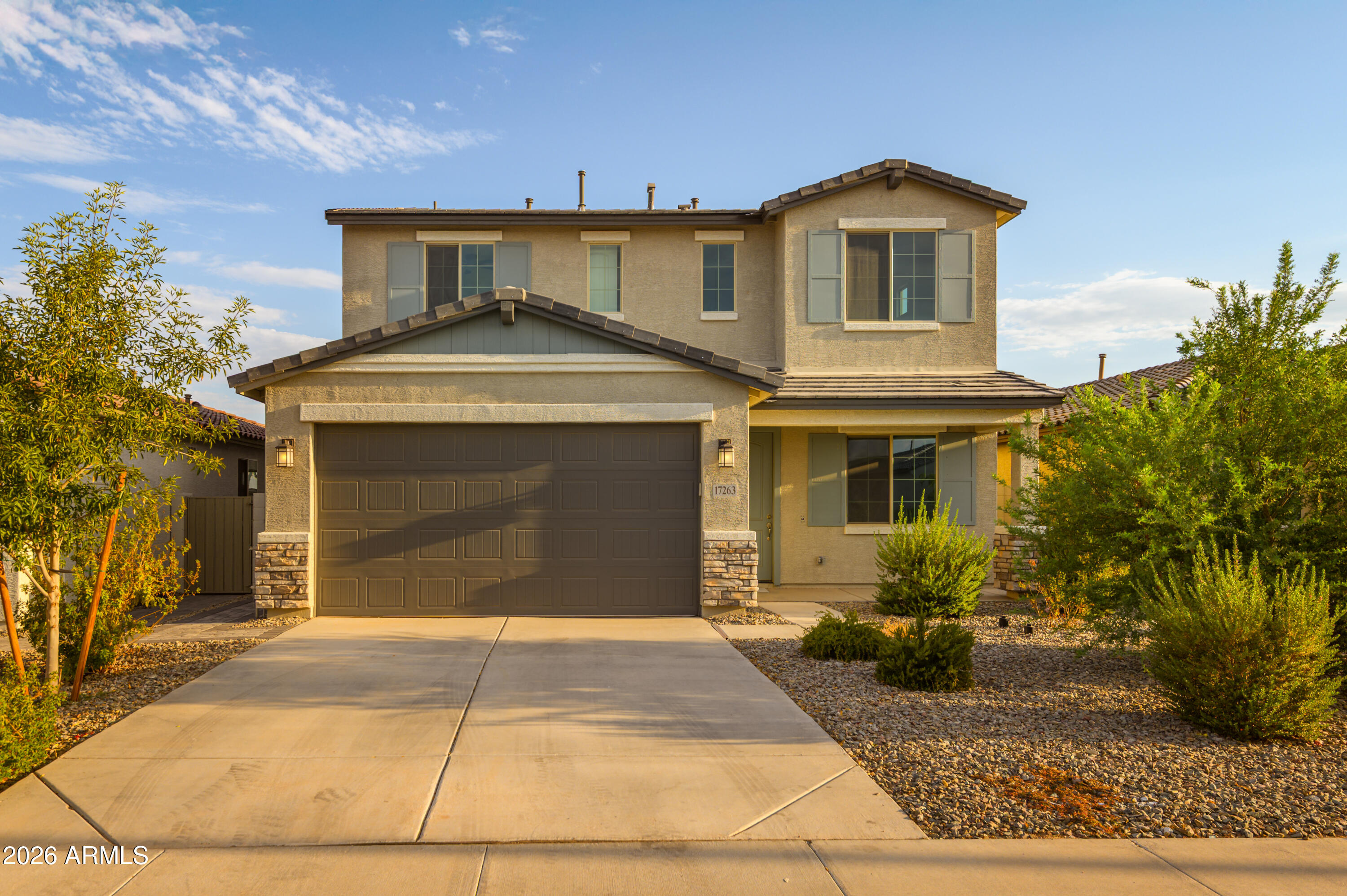 17263 W CORRINE Drive