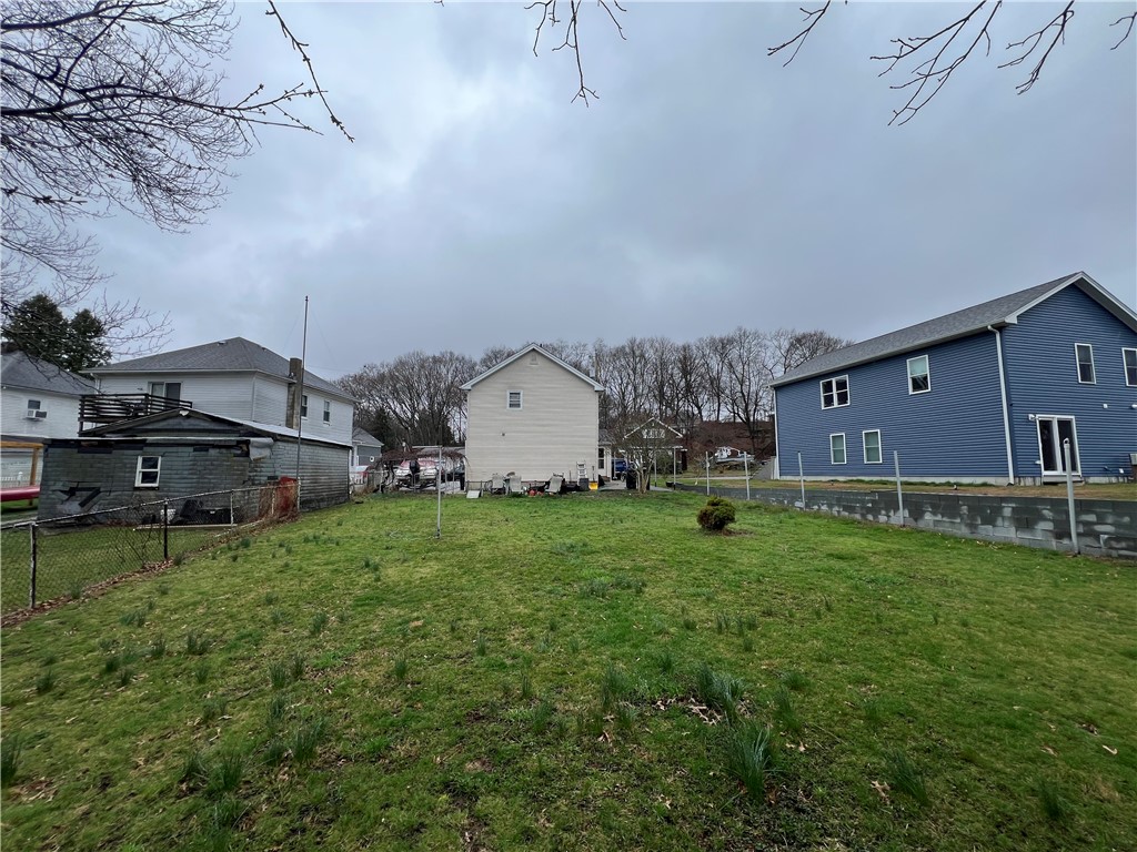61 Bates Avenue
