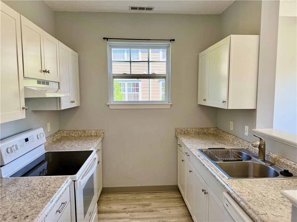 106 Mill Street 102