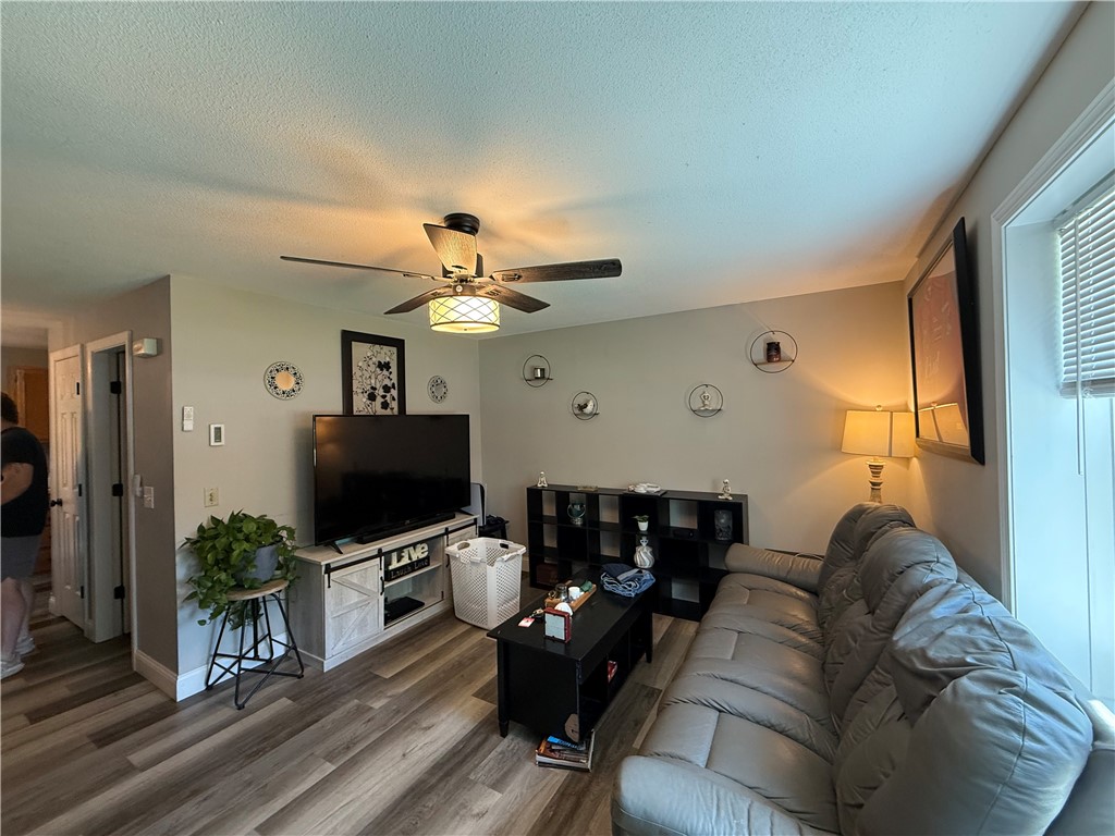 25 Niblick Circle