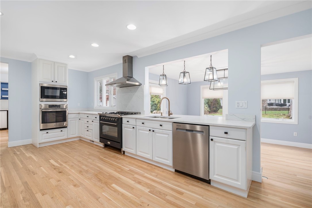 275 Meshanticut Valley Parkway