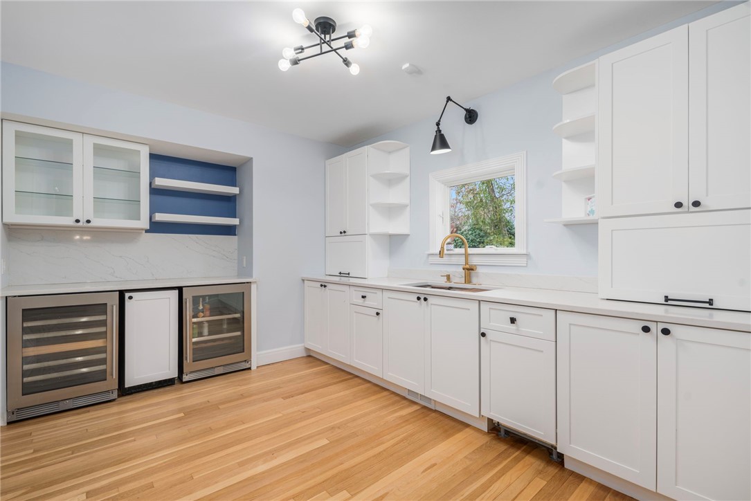 275 Meshanticut Valley Parkway