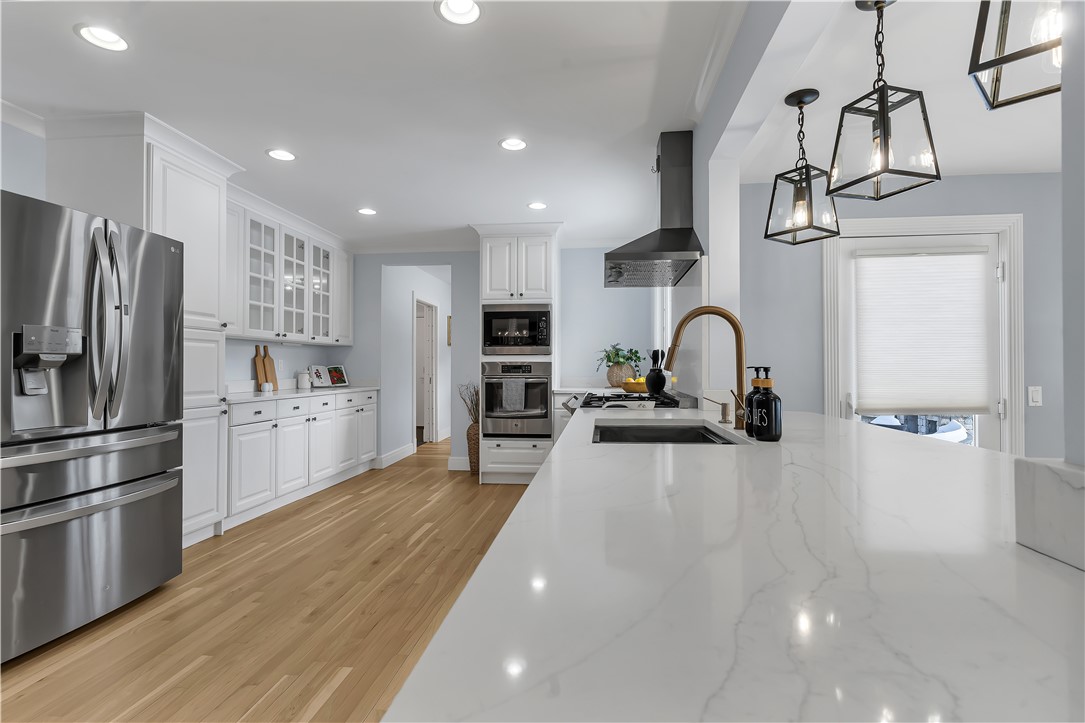 275 Meshanticut Valley Parkway