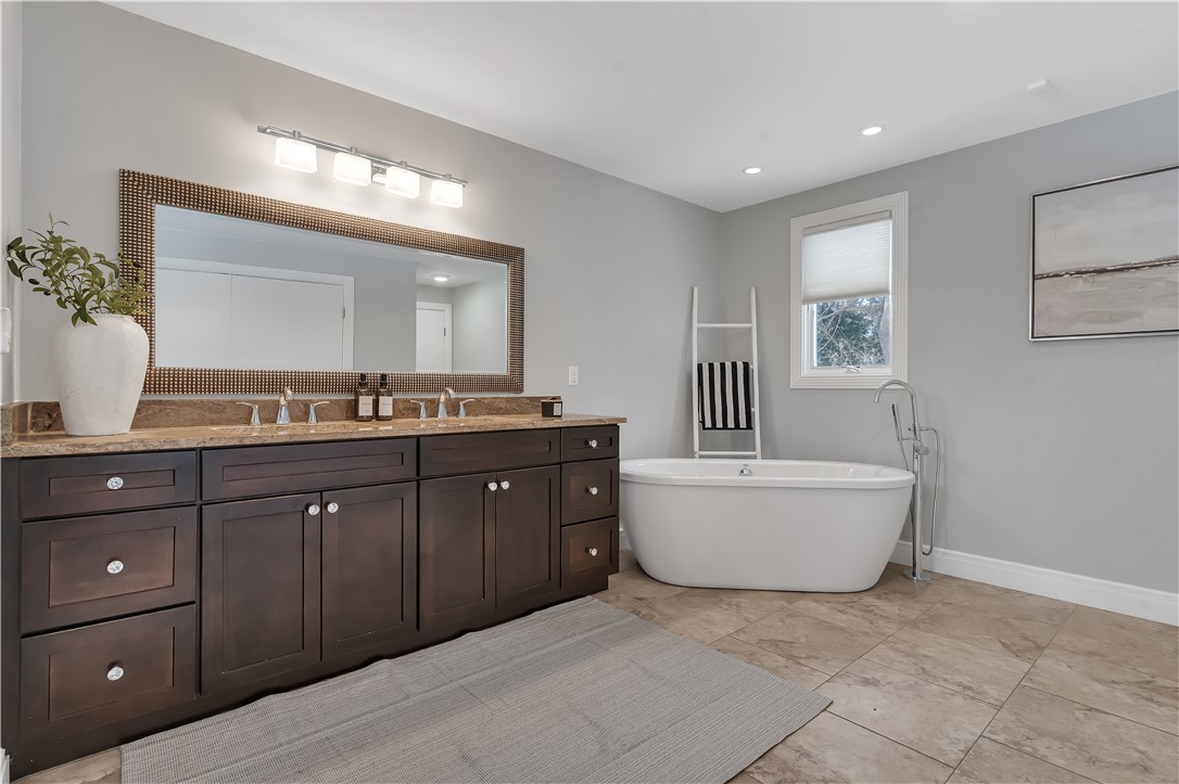 275 Meshanticut Valley Parkway