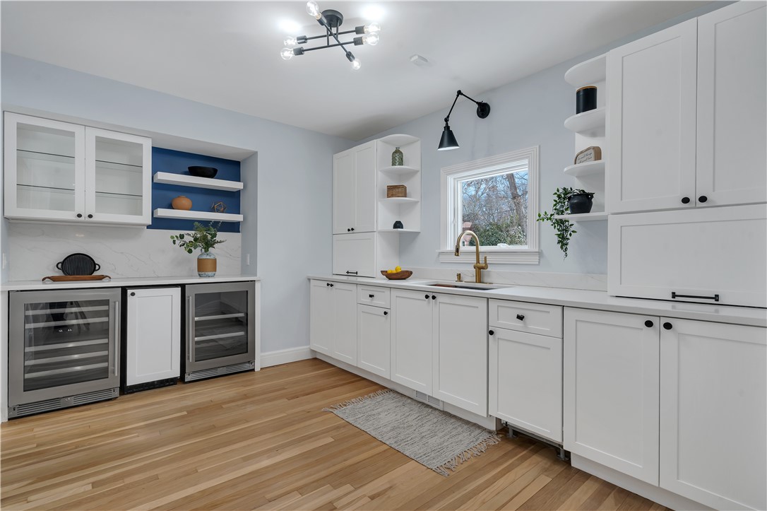 275 Meshanticut Valley Parkway