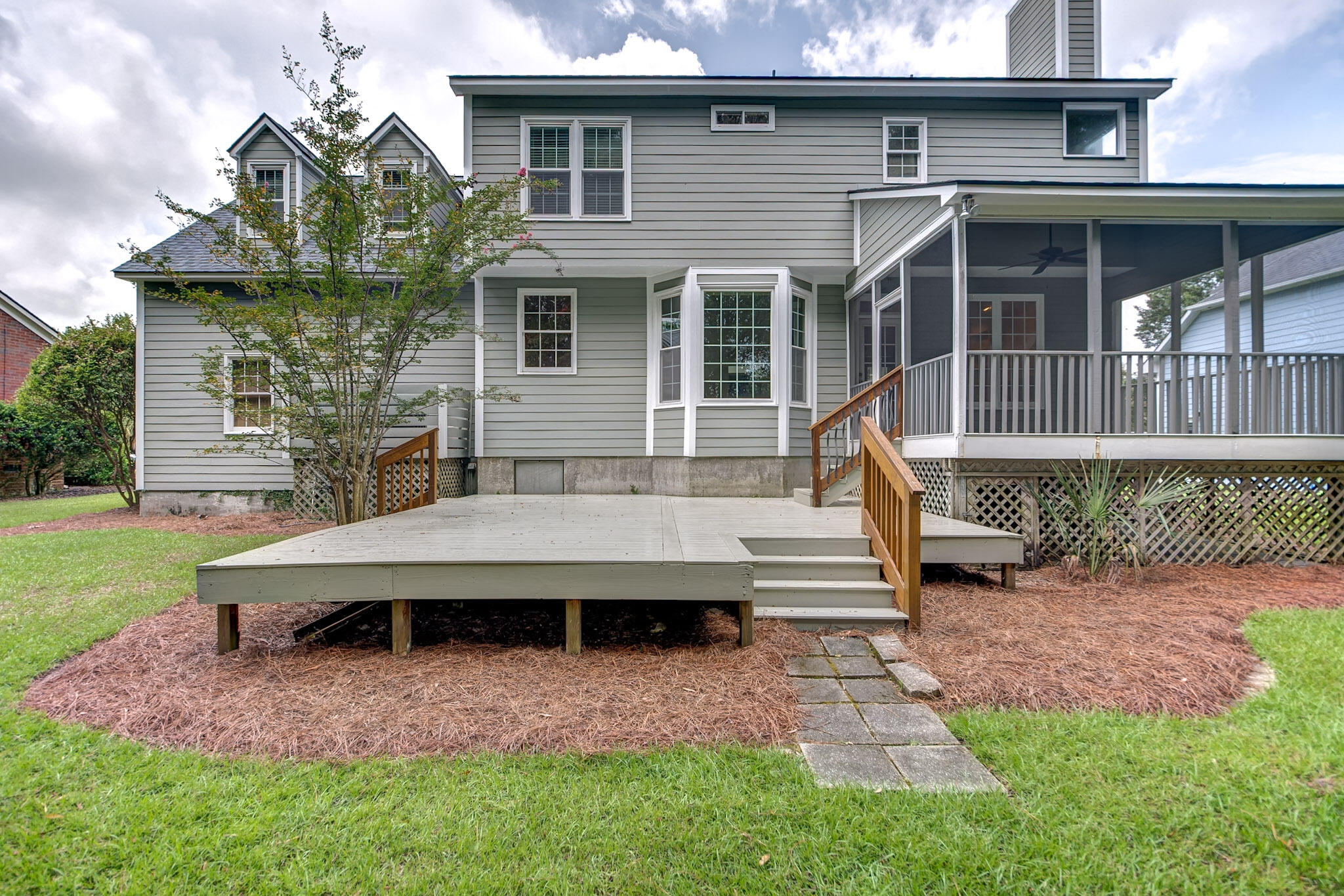 180 Oak Point Landing Drive