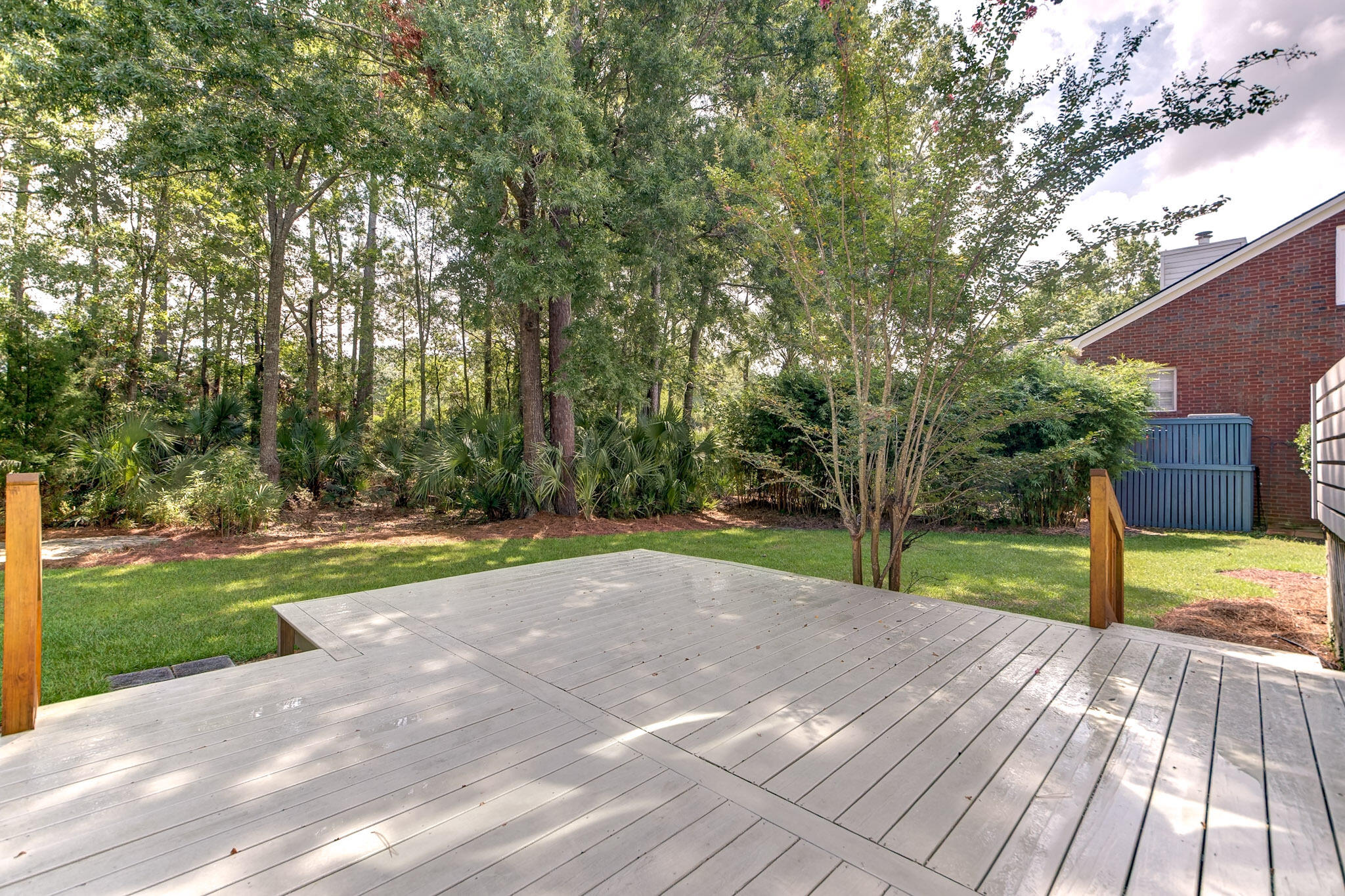180 Oak Point Landing Drive