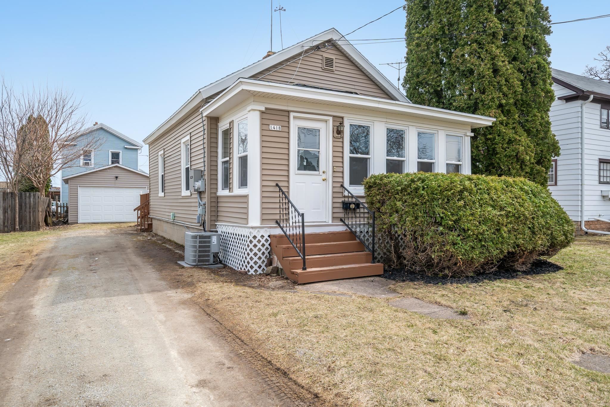 1418 JEFFERSON Street