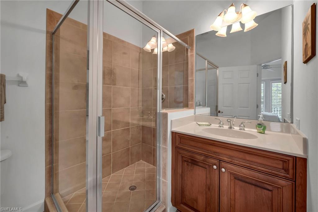 23710 Merano CT Unit: 202
