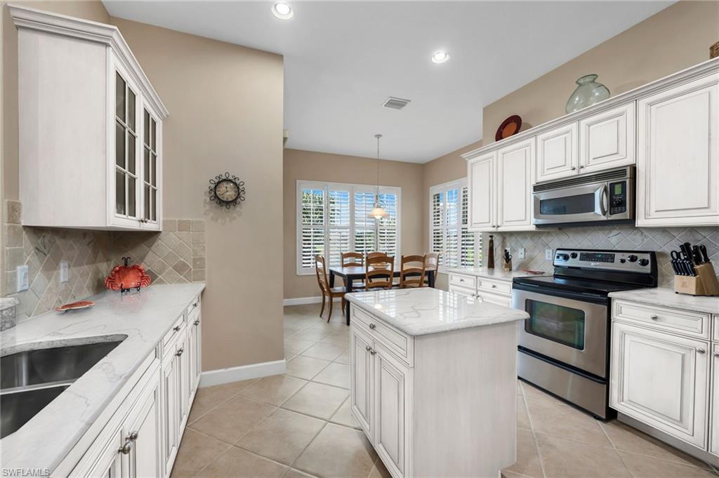 23710 Merano CT Unit: 202