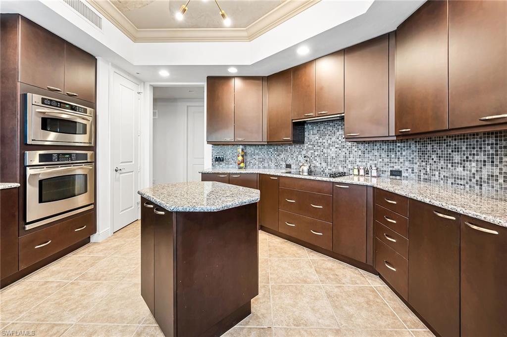 24031 Via Castella DR Unit: 1102