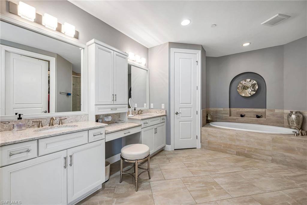 4780 Via Del Corso LN Unit: 301