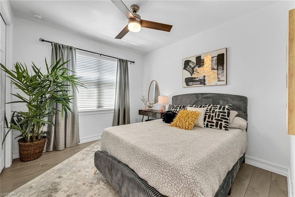 16505 Crescent Beach WAY