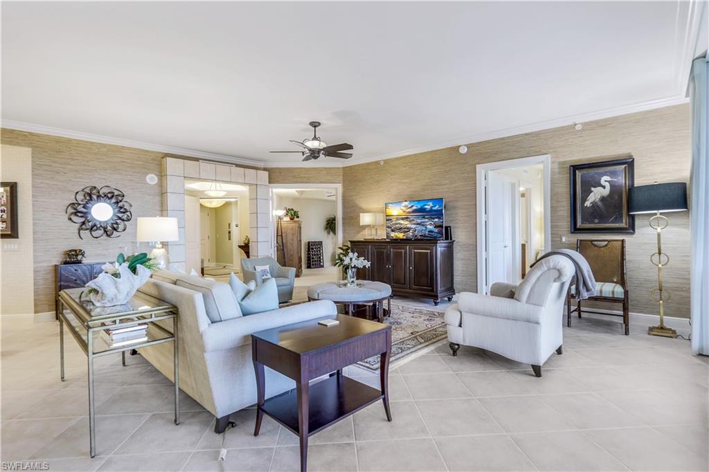 23850 Via Italia CIR # 1005