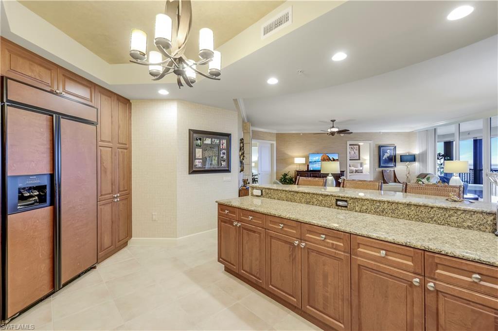23850 Via Italia CIR # 1005