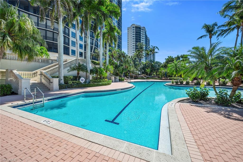 23750 Via Trevi WAY # 903
