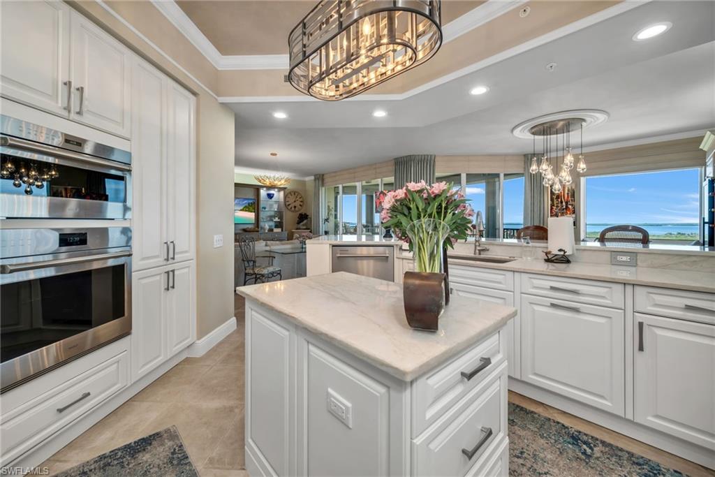 23750 Via Trevi WAY # 903