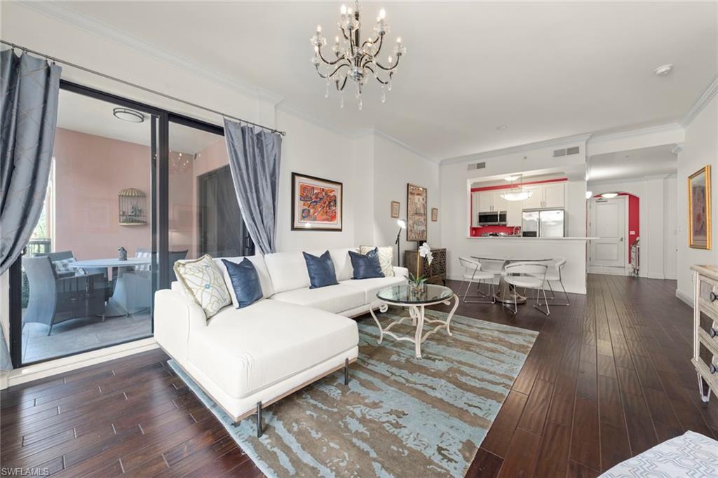 23161 Fashion DR # 7206