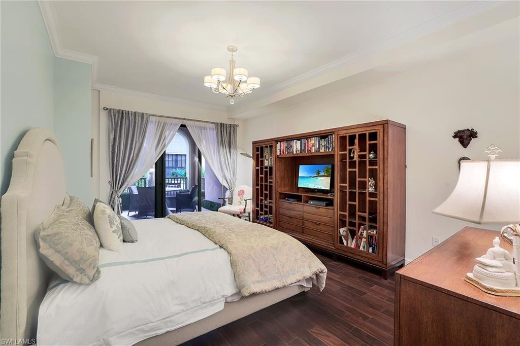 23161 Fashion DR # 7206