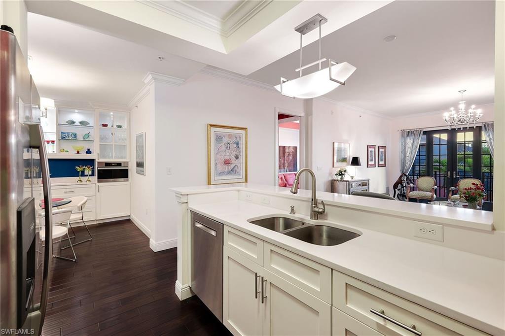 23161 Fashion DR # 7206