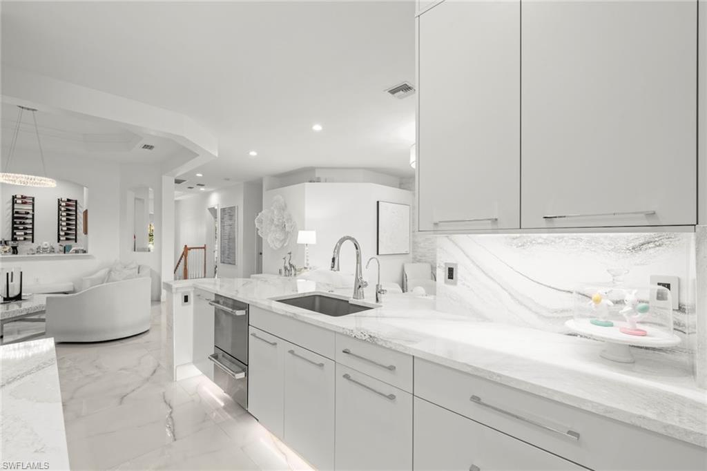 23821 Merano CT # 202