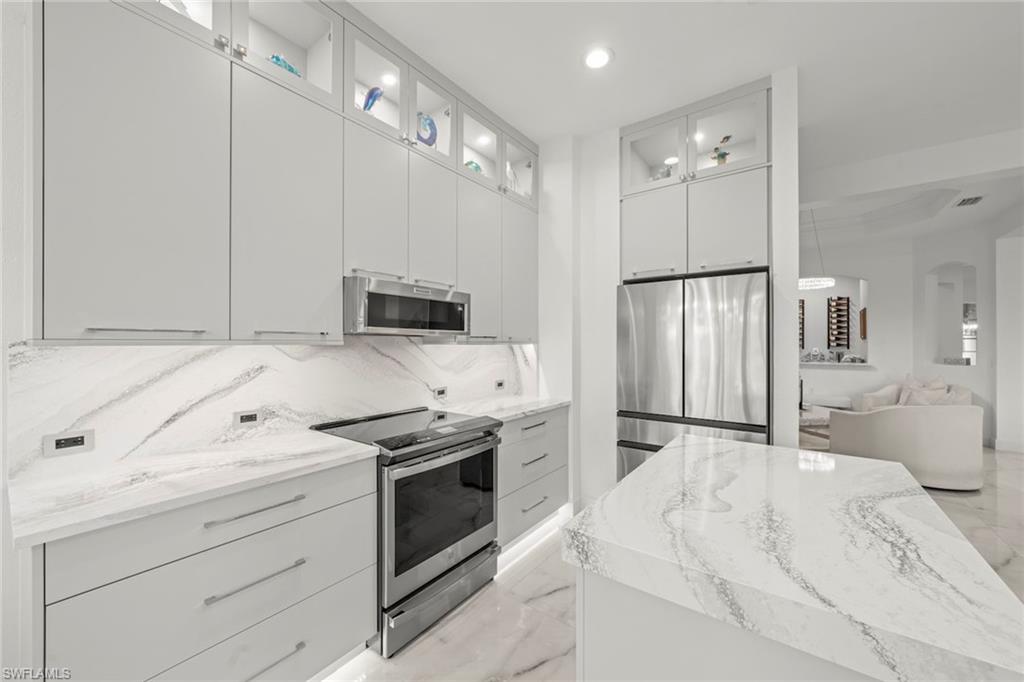 23821 Merano CT # 202