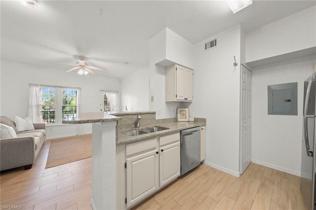 23500 Walden Center DR # 206