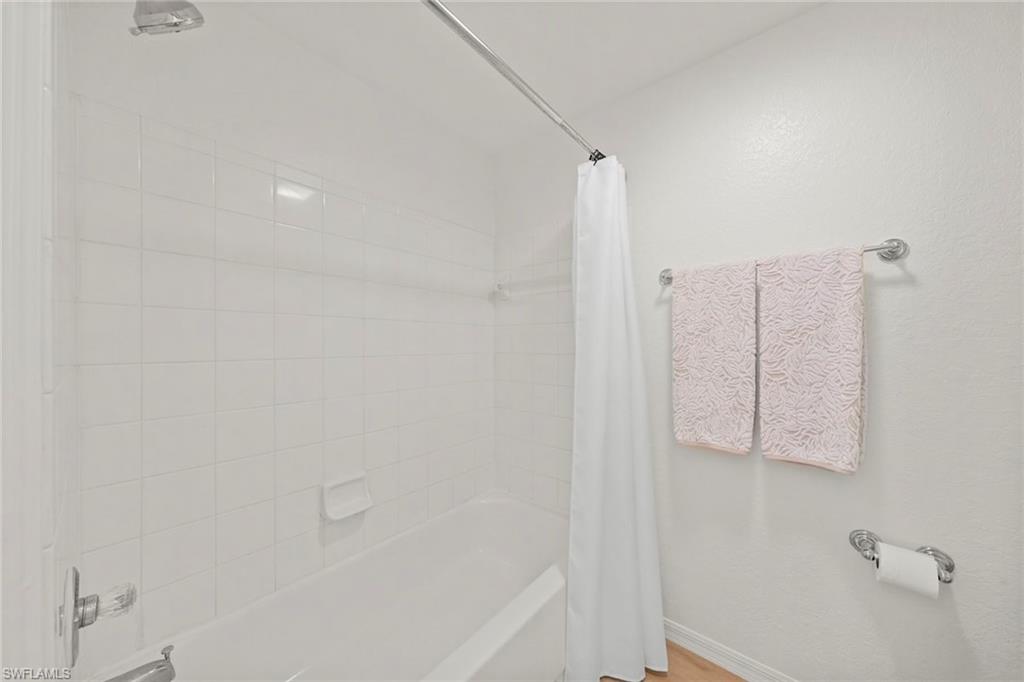 23500 Walden Center DR # 206