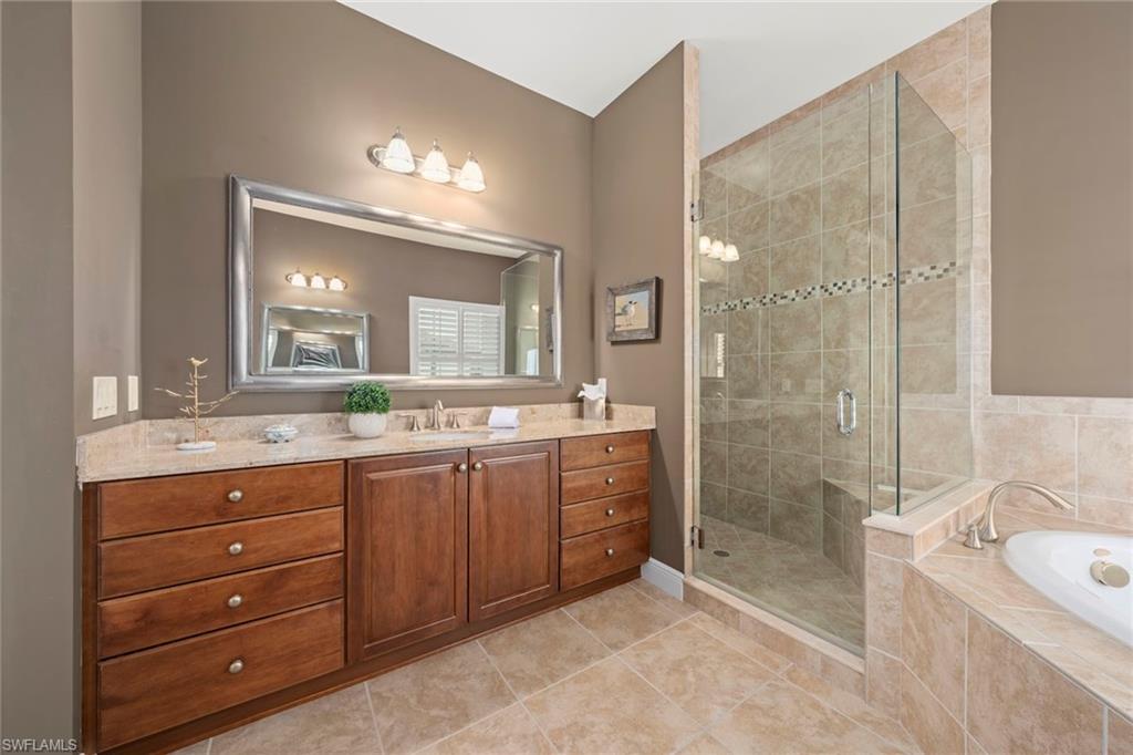 24451 Terzetto LN # 403