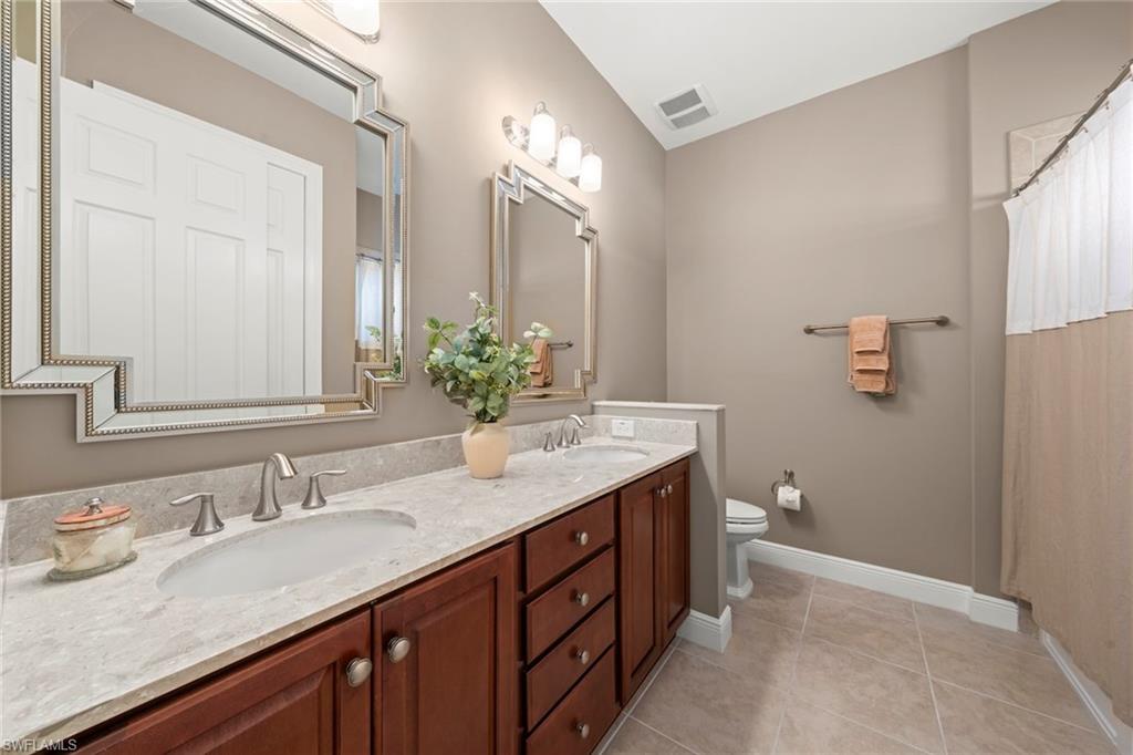 24451 Terzetto LN # 403