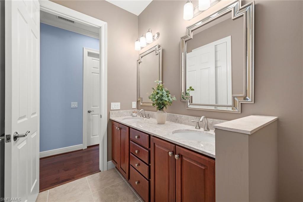 24451 Terzetto LN # 403