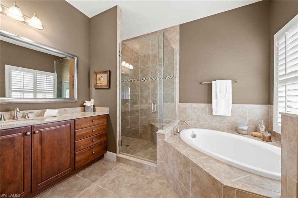 24451 Terzetto LN # 403