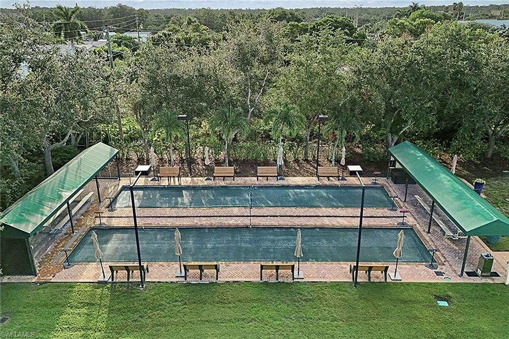 4161 Sawgrass Point DR # 104