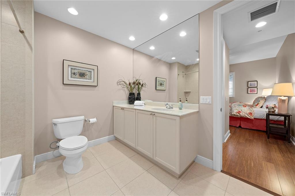 24031 Via Castella DR # 1302, BONITA SPRINGS Unit: 1302