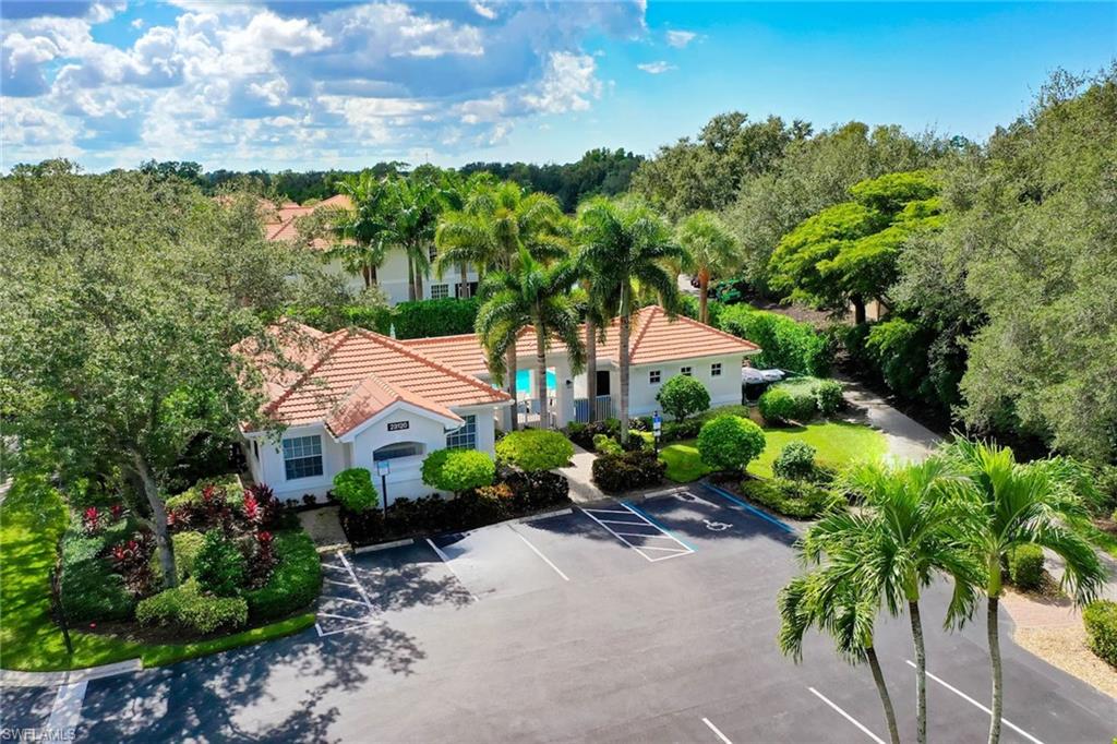 23101 Rosedale DR # 202, ESTERO Unit: 202