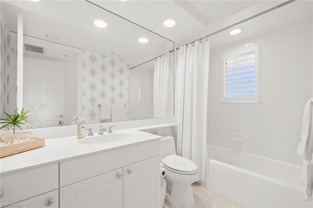 4875 Pelican Colony BLVD # 604