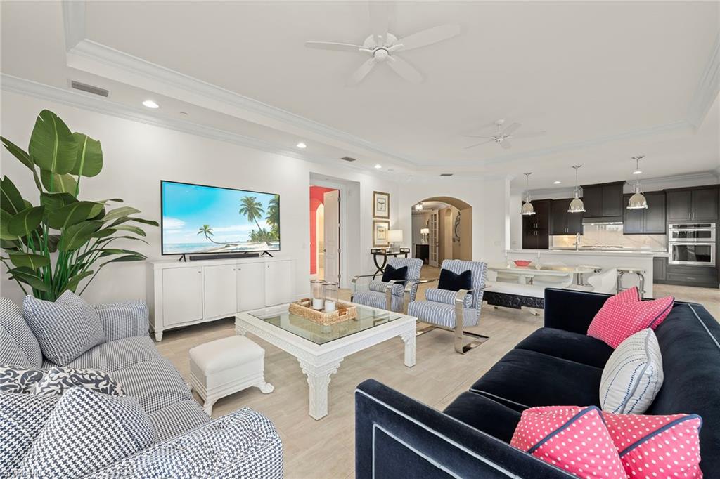 4731 Via Del Corso LN 202