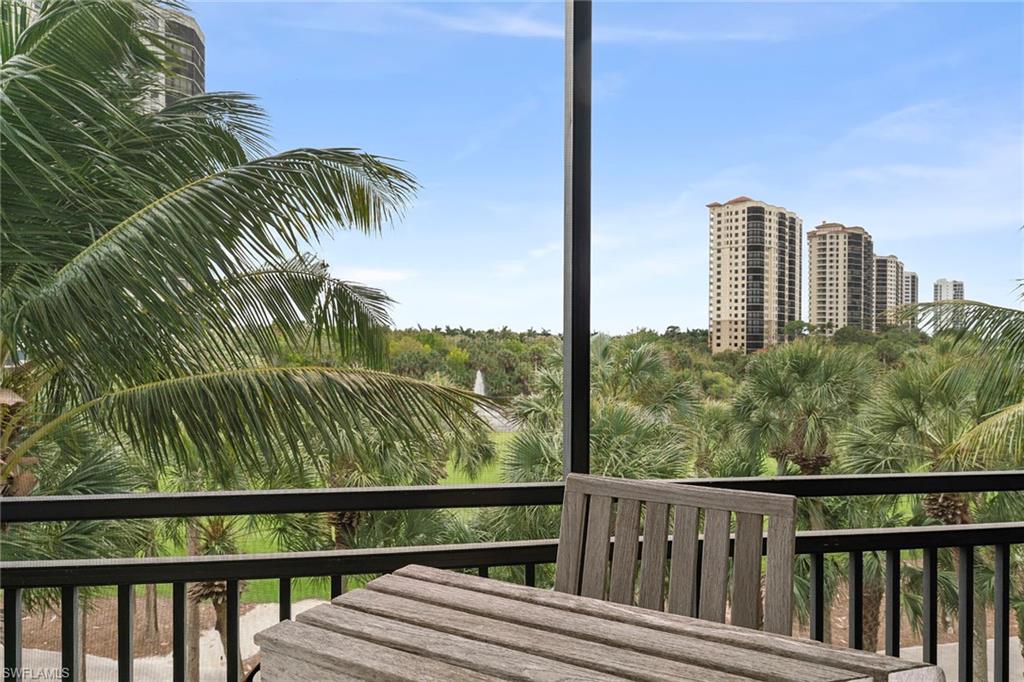 4731 Via Del Corso LN 202