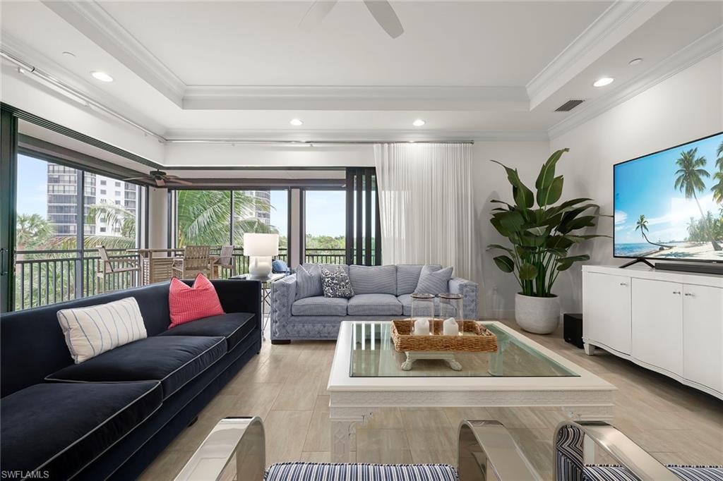 4731 Via Del Corso LN 202