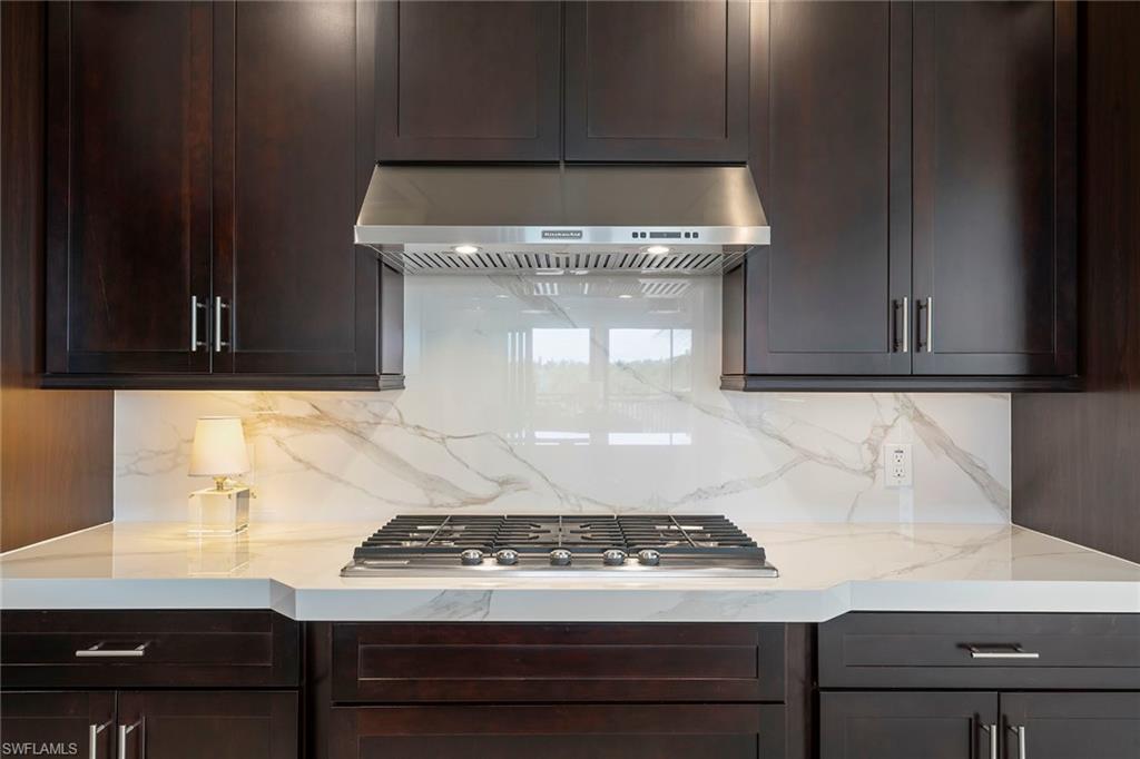 4731 Via Del Corso LN 202