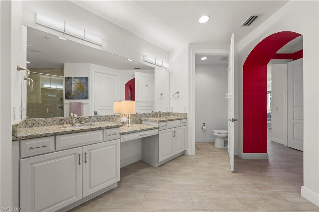 4731 Via Del Corso LN 202