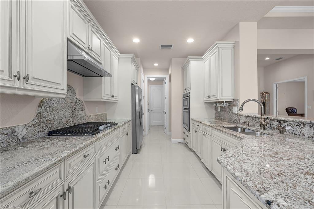 9917 Alhambra LN