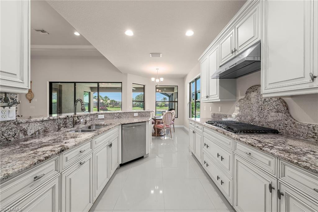 9917 Alhambra LN