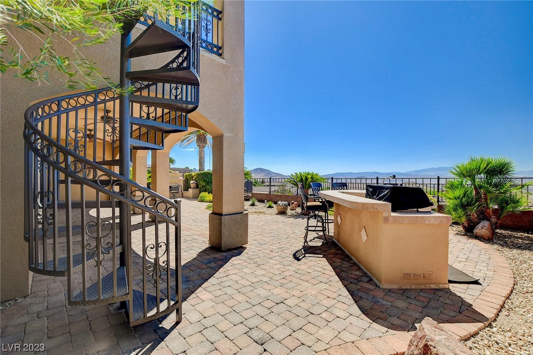 2741 Moliere Court