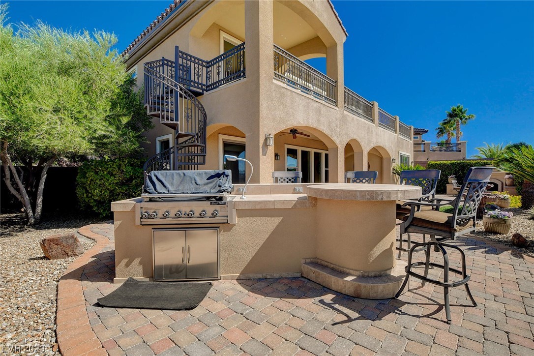 2741 Moliere Court