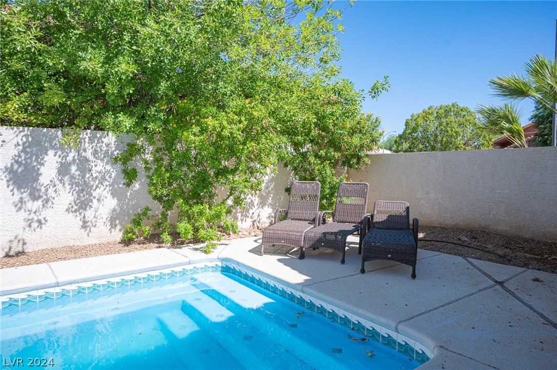 1622 Running Creek Drive