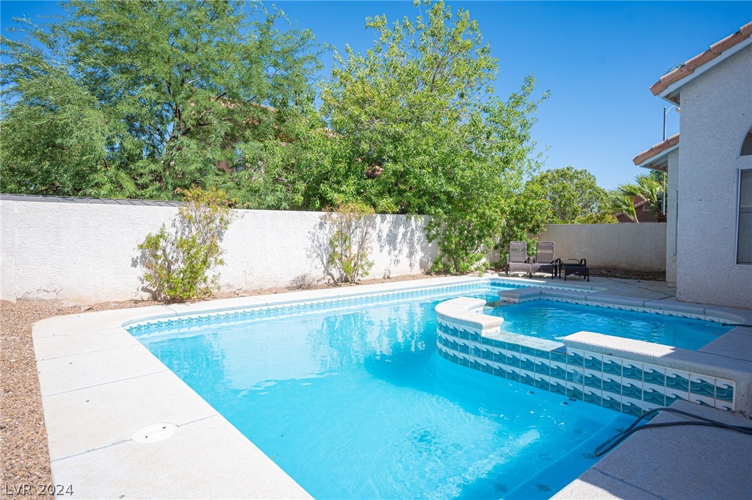 1622 Running Creek Drive