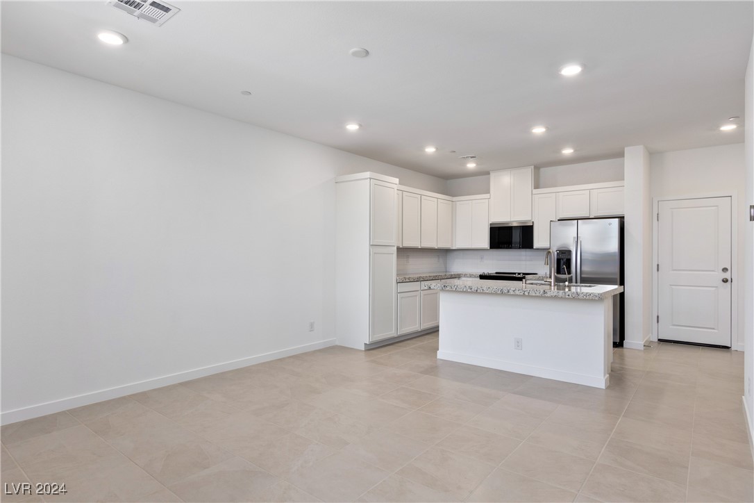 225 Krameria Avenue