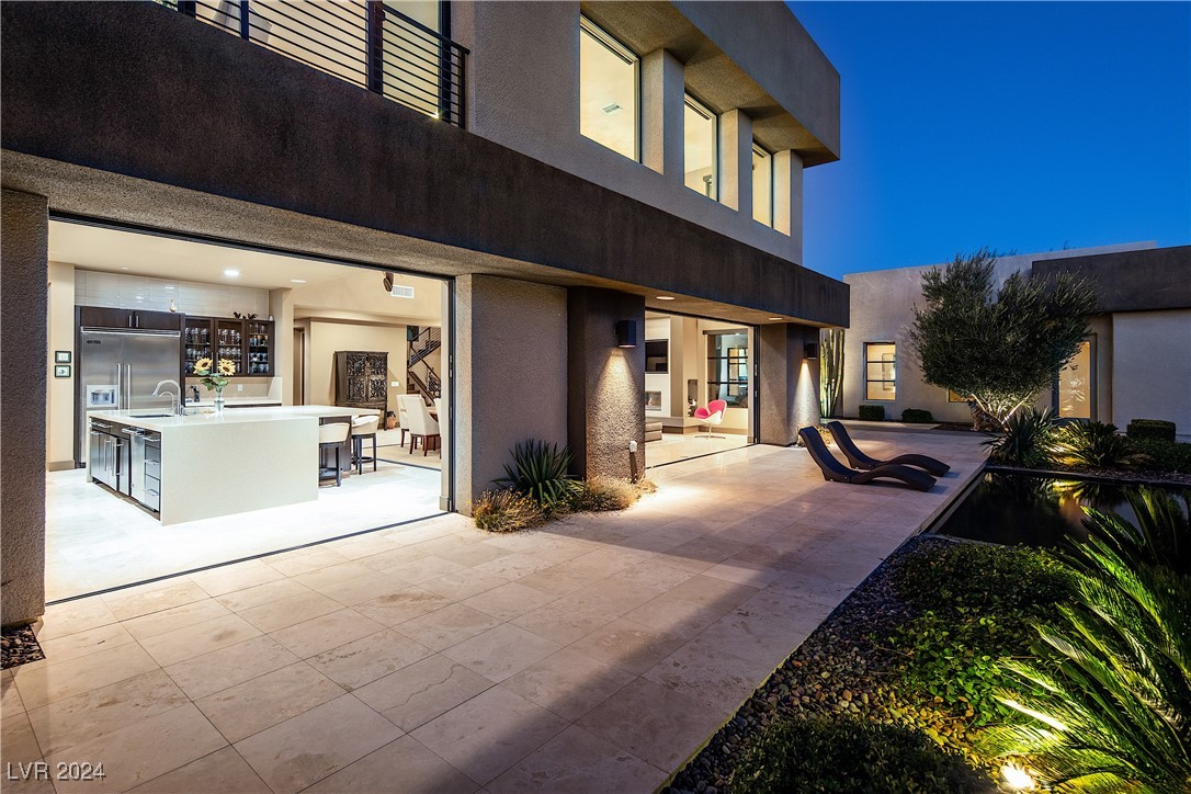 6795 Agave Azul Court